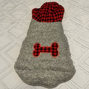 Dog hooded sweater